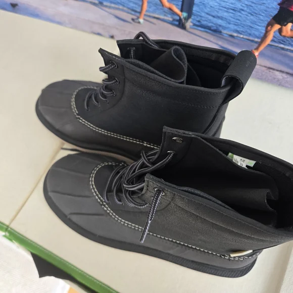 Suicoke Black and Gray Winter Boots with Sturdy Rubber Sole